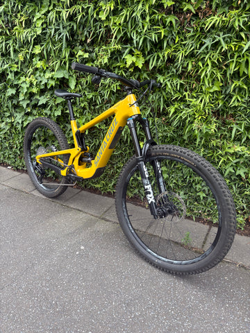 Santa Cruz Heckler SL Large (Ex Demo)