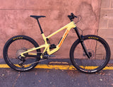 2024 Santa Cruz Nomad GX AXS