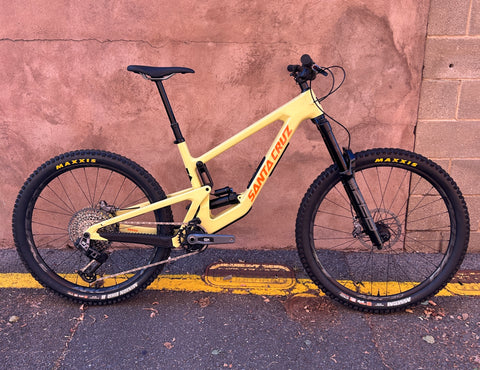 2024 Santa Cruz Nomad GX AXS
