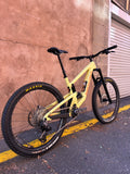 2024 Santa Cruz Nomad GX AXS