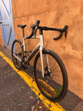 2024 BMC Roadmachine 01 Four - 54cm