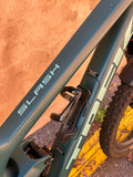2023 Trek Slash 9.8 GX Gen 5 - M/L