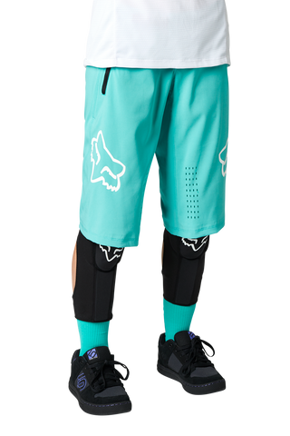 FOX 2021 W'S DEFEND SHORT TEAL