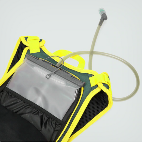 OAKLEY SWITCHBACK HYDRATION PACK HUNTER GREEN Bicycle Express